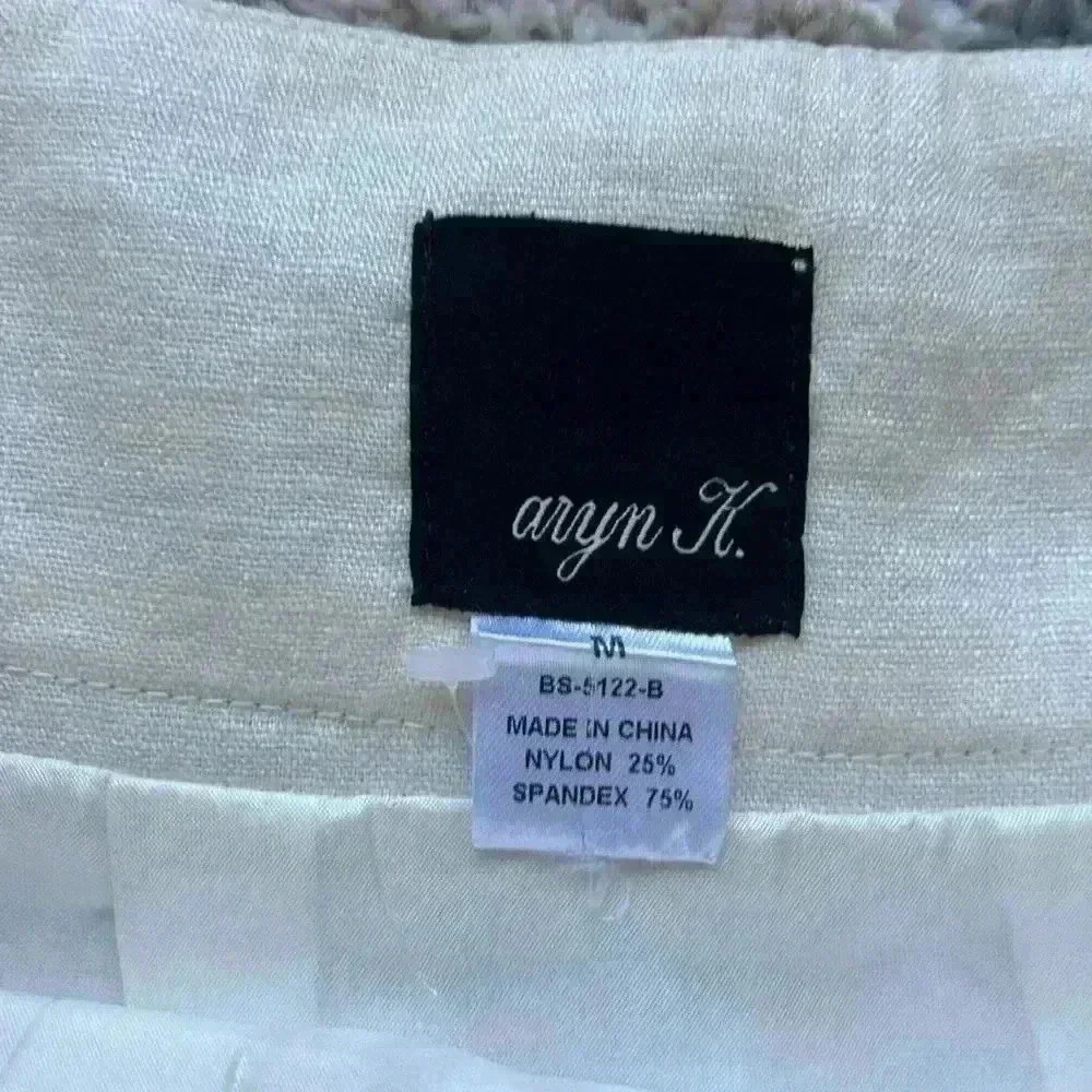 Aryn K Pencil Skirt - Size M - Picture 2 of 3